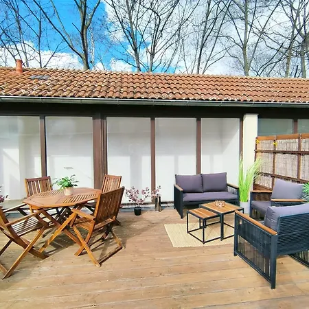 アパート Design Fuer Bis Zu 4 Im 2 Og, Modern, Dachterrasse, Grill, Ruhige Lage, Smart Tv, Wii, Lan Und Wlan *