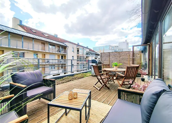 Apartment Design Für Bis Zu 4 Im 2 Og, Modern, Dachterrasse, Grill, Ruhige Lage, Plus, Wii, Lan Und Wlan *
